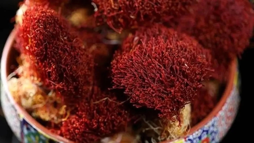 Advantages of buying saffron from the farmer Advantages of buying saffron from the farmer